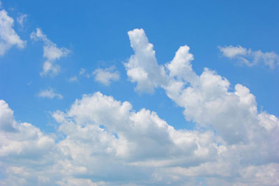 http://www.photoshop-master.ru/lessons/2007/140507/plane_animation/clouds00.jpg